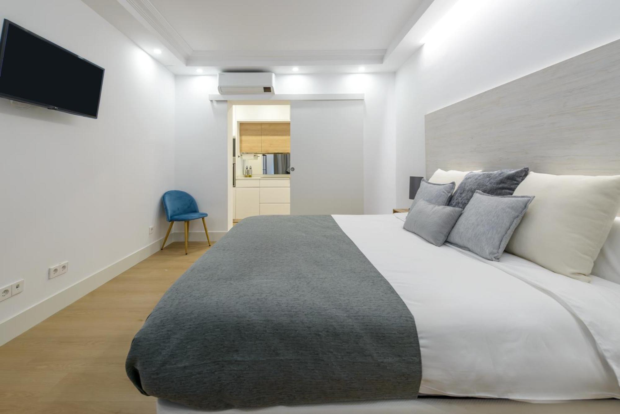 マドリードGran Via New 2Br 1Bth Elevatorアパートメント エクステリア 写真