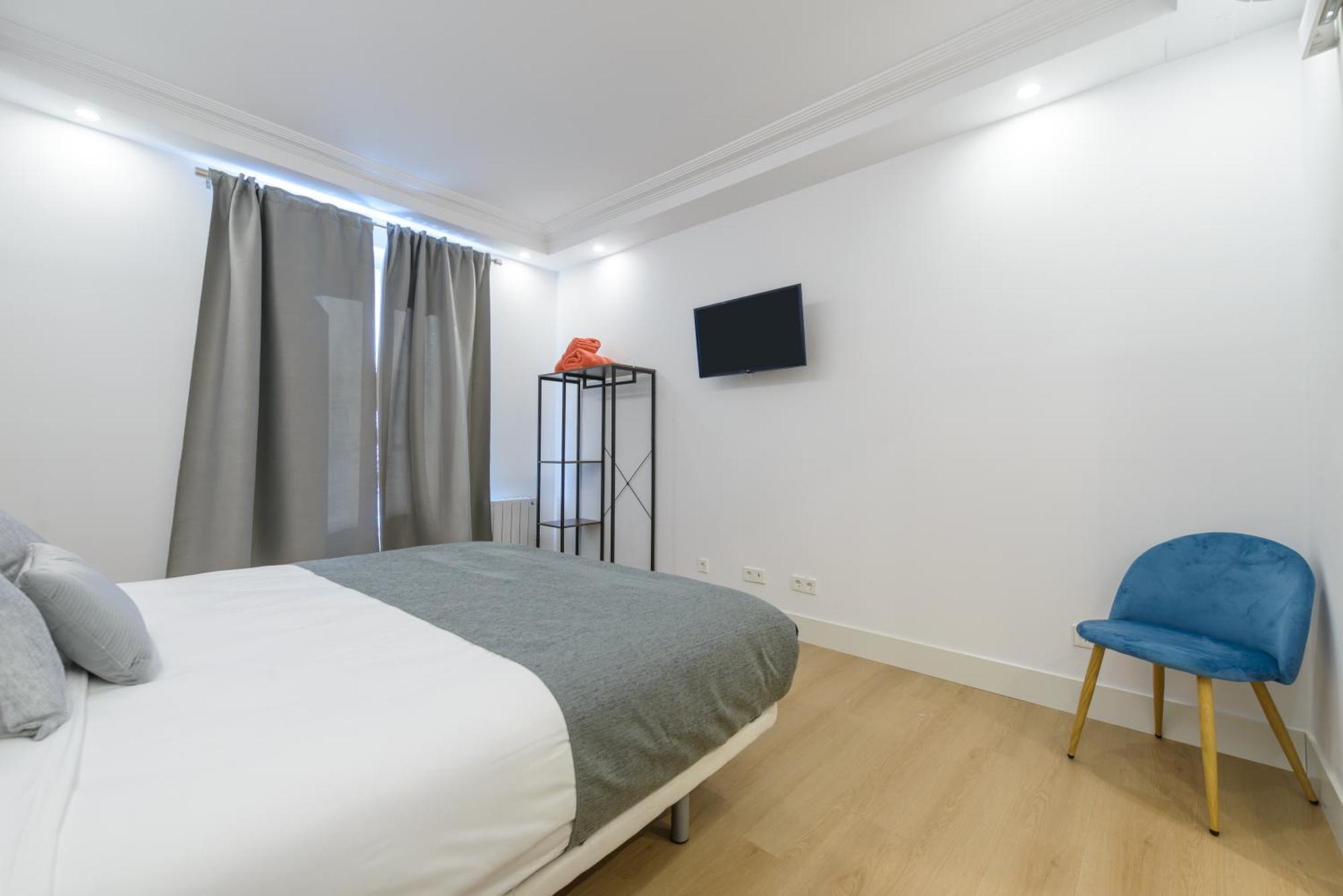 マドリードGran Via New 2Br 1Bth Elevatorアパートメント エクステリア 写真