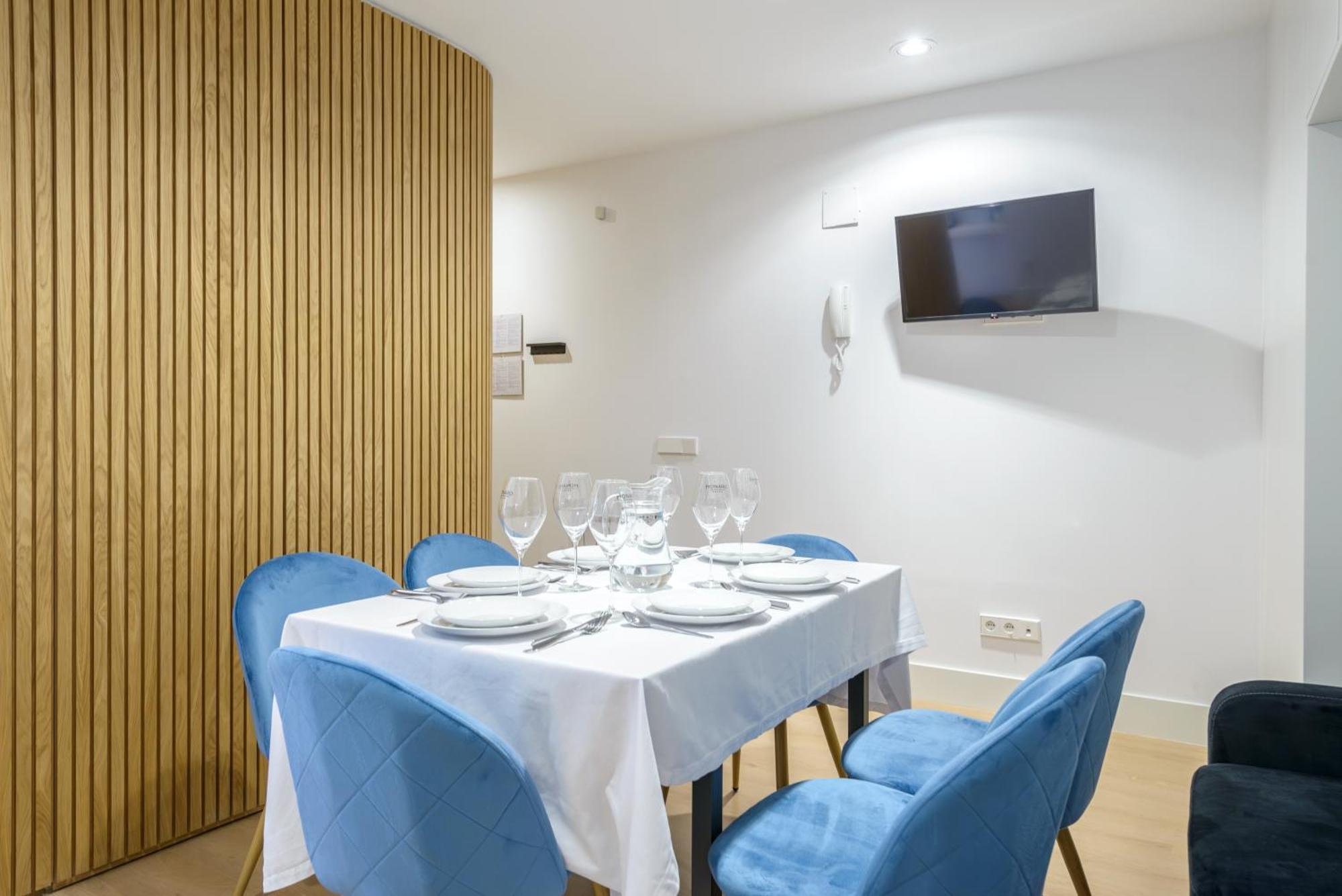 マドリードGran Via New 2Br 1Bth Elevatorアパートメント エクステリア 写真